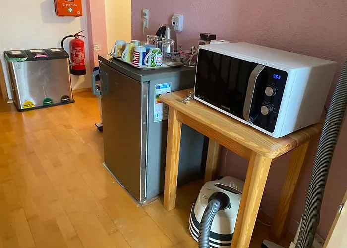 Ferienzimmer Oelhaf Zimmer In Gelb Self Check-In Mit Key-Tresore